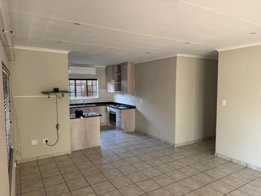 4 Bedroom Property for Sale in Hexrivier Lifestyle Estate North West